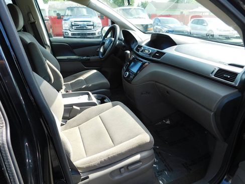 Used 2016 Honda Odyssey EX image 22