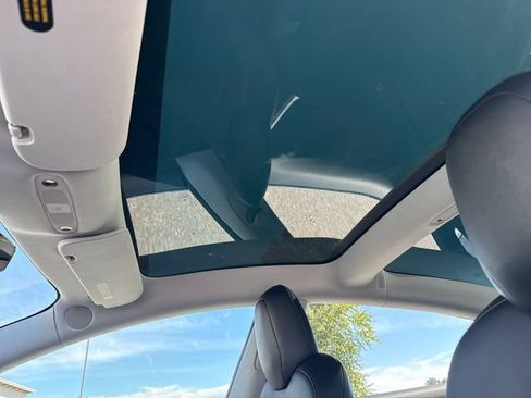 Used 2018 Tesla Model 3 Long Range AWD/4WD image 28