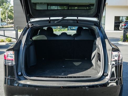 Used 2023 Tesla Model X AWD/4WD image 24