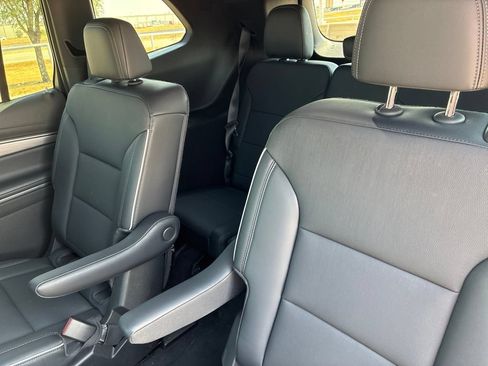 Used 2026 Buick Enclave Preferred FWD image 5