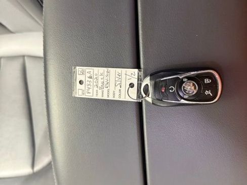 Used 2020 Buick Envision Essence image 23