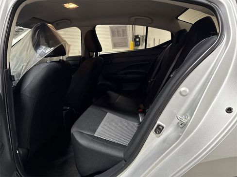 Used 2022 Nissan Versa S image 22