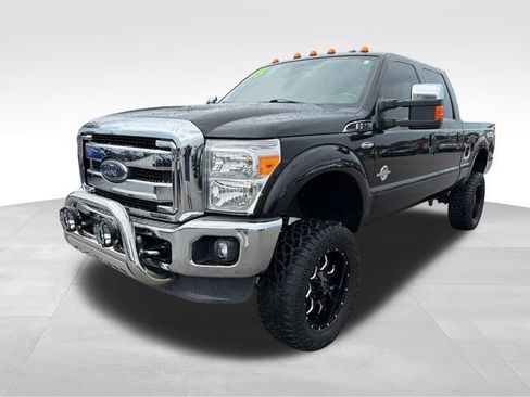 Used 2015 Ford F250 Lariat w/ Lariat Ultimate Package AWD/4WD image 3