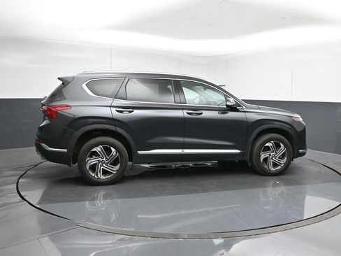 Used 2022 Hyundai Santa Fe SEL w/ Convenience Package image 6