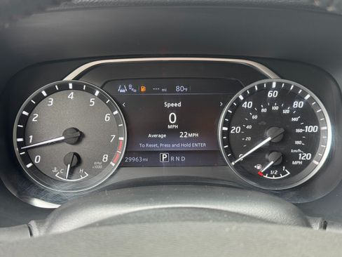 Used 2022 Nissan Frontier SV RWD image 17