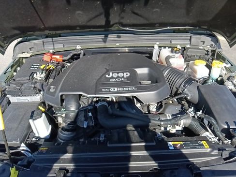 Used 2022 Jeep Wrangler Unlimited Sport image 33