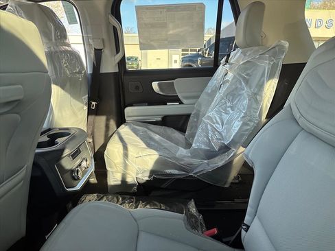 New 2026 Ford Expedition Max Platinum w/ Platinum Ultimate Package image 20