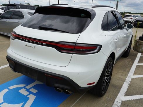 Used 2022 Porsche Macan S AWD/4WD image 5
