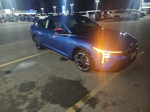 New 2025 Kia K4 GT-Line w/ GT-Line Premium Package FWD image 7