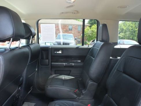 Used 2016 Ford Flex SEL w/ Equipment Group 202A FWD image 32