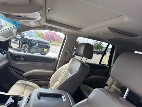 Used 2015 GMC Yukon SLT w/ Open Road Package AWD/4WD image 11