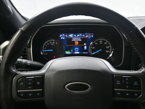 Used 2022 Ford F150 XLT w/ Equipment Group 302A High image 16