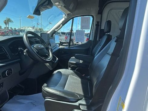 Certified 2023 Ford Transit 150 Medium Roof RWD image 20