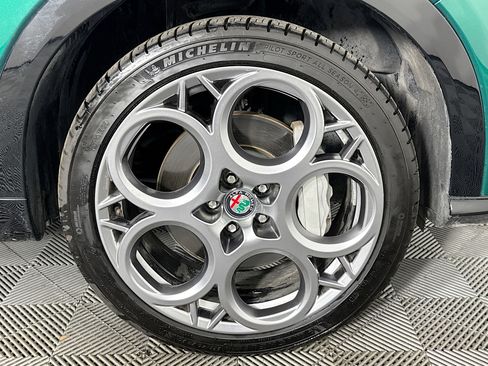 Used 2024 Alfa Romeo Tonale Ti image 31