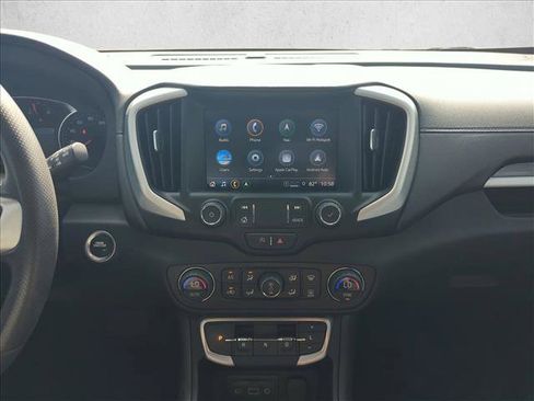 Certified 2024 GMC Terrain SLE w/ Driver Convenience Package image 11