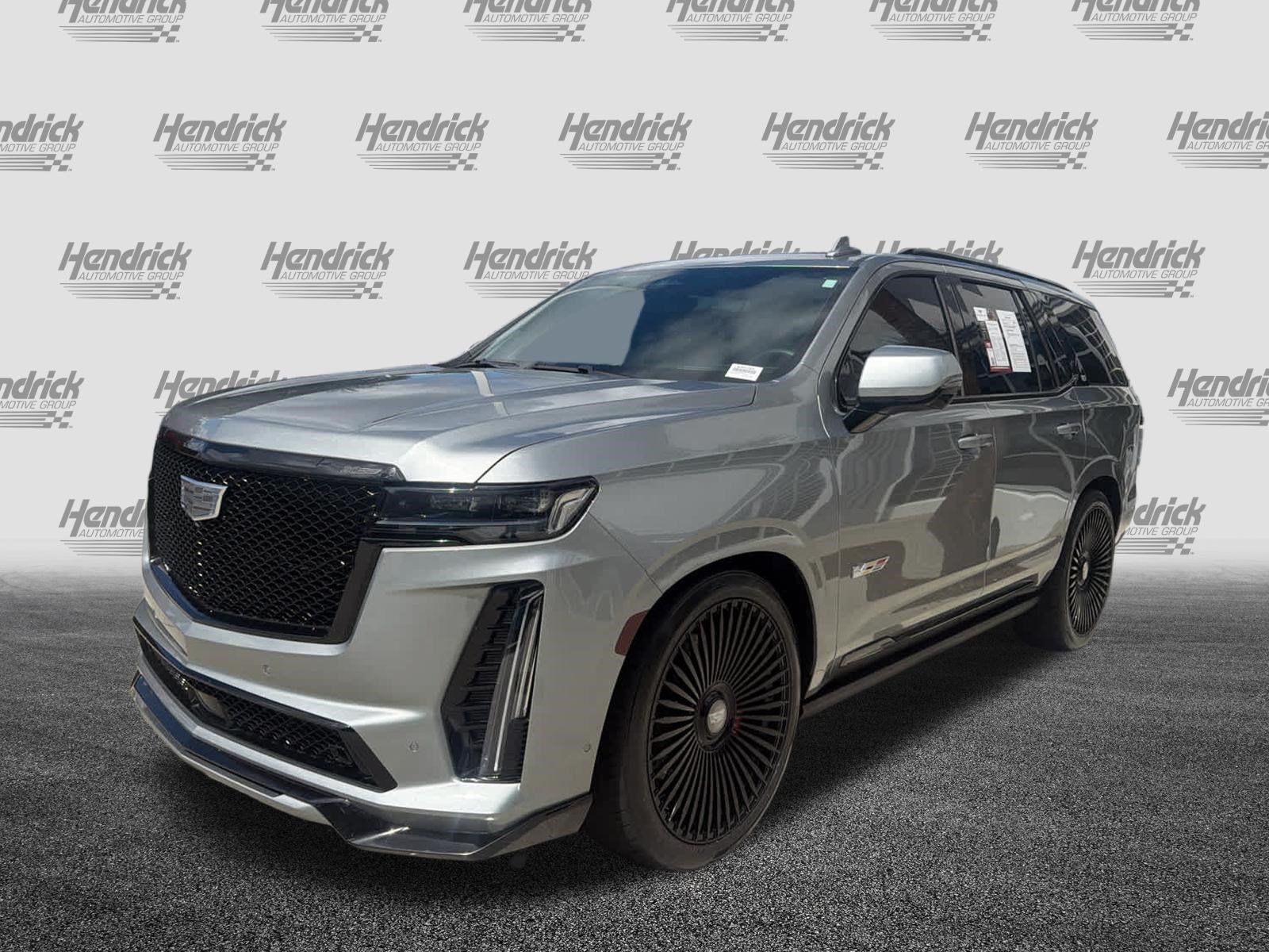 Used 2024 Cadillac Escalade V w/ LPO, ONYX Package AWD/4WD image 5