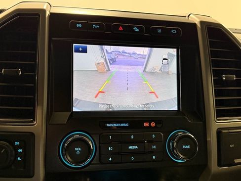 Used 2021 Ford F250 Lariat w/ Tremor Off-Road Package image 25