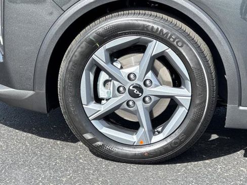 New 2026 Kia K4 LXS FWD image 31