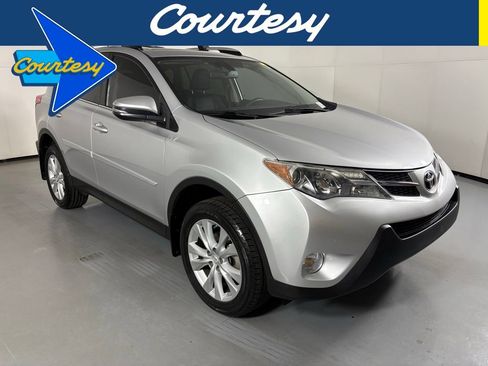 Used 2015 Toyota RAV4 Limited w/ Technology Package image 1