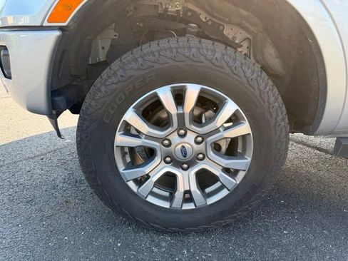 Used 2022 Ford Ranger Lariat w/ Technology Package AWD/4WD image 17