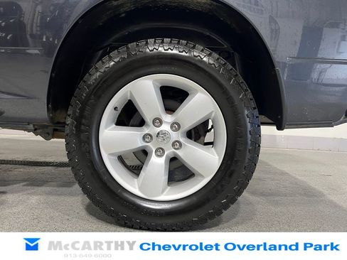 Used 2018 RAM 1500 Classic SLT w/ SLT Plus D←cor Group AWD/4WD image 29