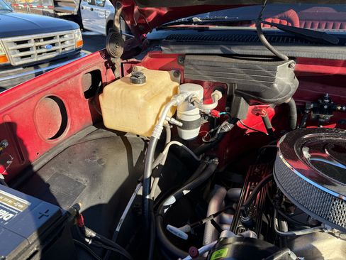 Used 1990 Chevrolet Silverado 2500 4x4 Extended Cab image 17