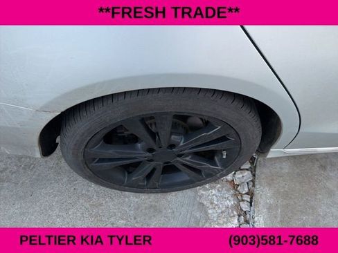 Used 2018 Mercedes-Benz C 300 C 300 image 12