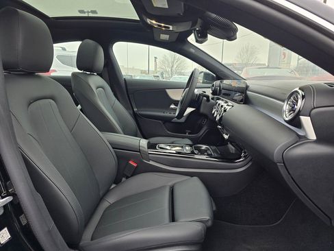 New 2025 Mercedes-Benz CLA 250 4MATIC image 10