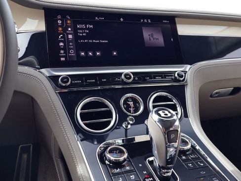 Used 2023 Bentley Continental GT Mulliner image 19