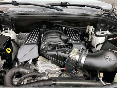 Used 2019 Jeep Grand Cherokee SRT AWD/4WD image 31