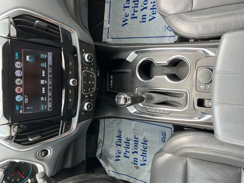 Used 2018 Chevrolet Traverse Premier w/ LPO, Floor Liner Package AWD/4WD image 21