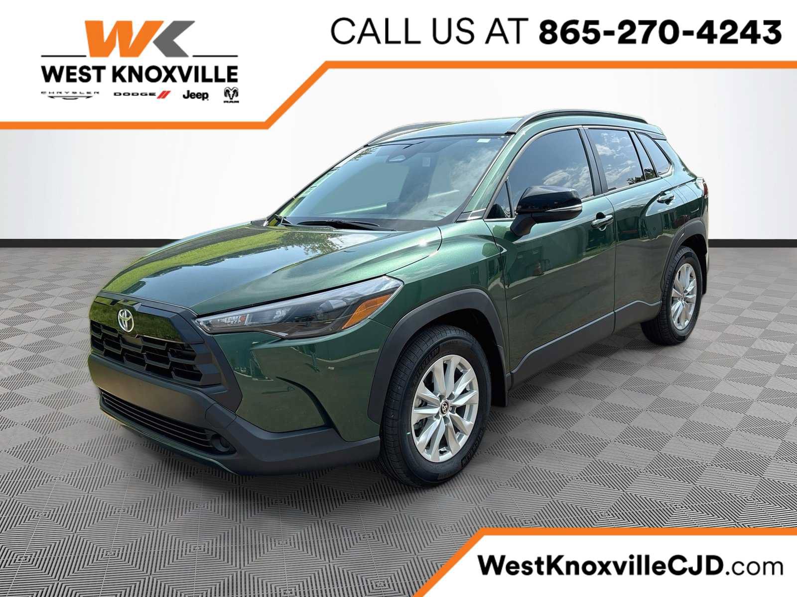 Used 2026 Toyota Corolla Cross LE FWD image 1