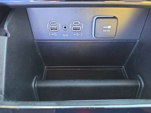 Used 2025 Jeep Grand Cherokee L Limited image 40