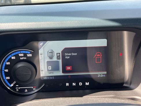 New 2024 Ford Bronco Outer Banks w/ Sasquatch Package image 17