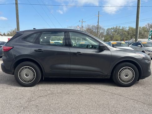 Used 2020 Ford Escape S FWD image 3