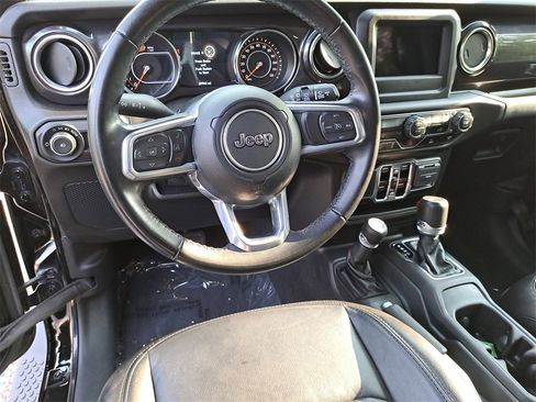 Used 2021 Jeep Wrangler Unlimited Sahara image 15