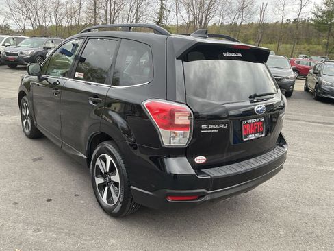 Used 2017 Subaru Forester 2.5i Limited AWD/4WD image 3