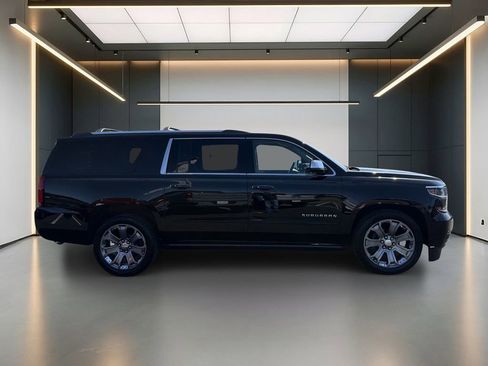 Used 2017 Chevrolet Suburban Premier AWD/4WD image 6