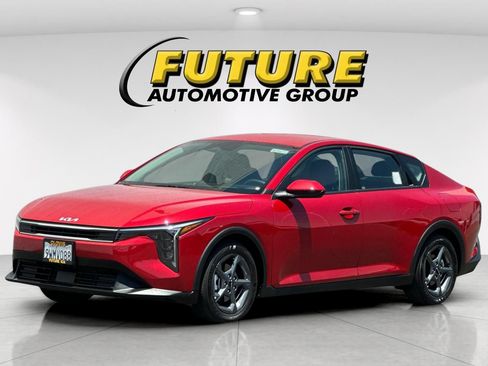 Certified 2026 Kia K4 FWD image 8