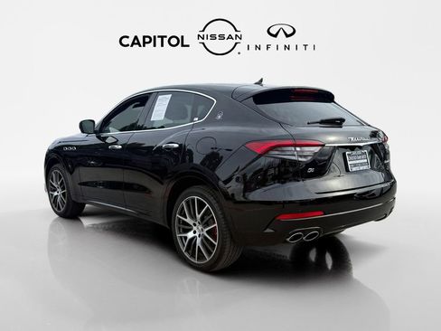 Used 2021 Maserati Levante image 7
