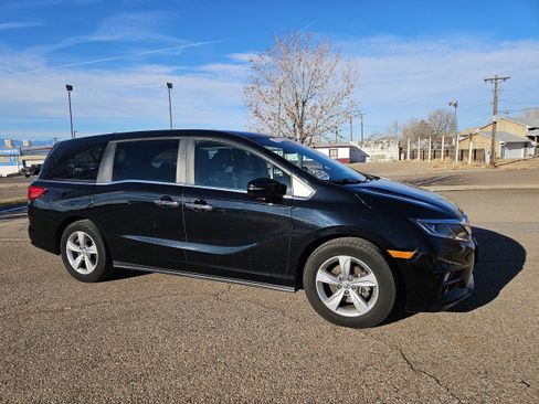 Used 2019 Honda Odyssey EX-L image 2