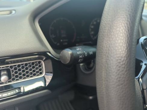 Certified 2023 Honda Civic LX image 20