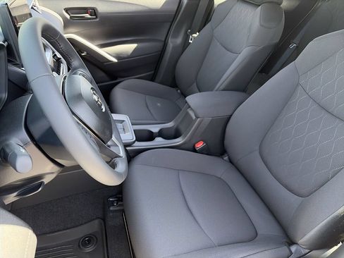 New 2026 Toyota Corolla Cross LE FWD image 18