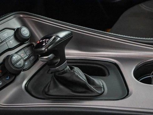 Used 2023 Dodge Challenger SXT image 31