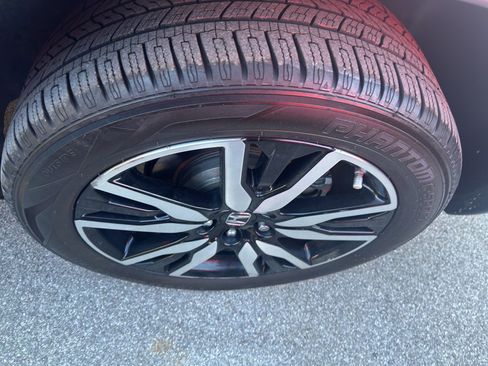 Used 2019 Honda Pilot Elite image 7