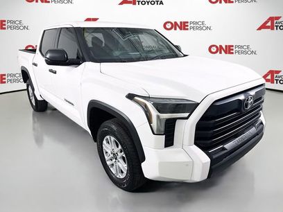 Used 2025 Toyota Tundra SR5 w/ SR5 Convenience Package