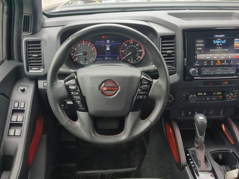 Used 2023 Nissan Frontier PRO-4X w/ Pro Convenience Package image 13