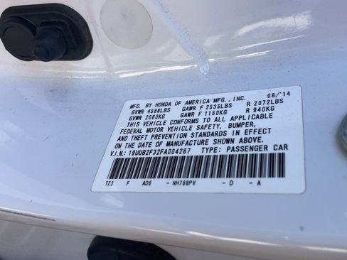 Used 2015 Acura TLX V6 image 11