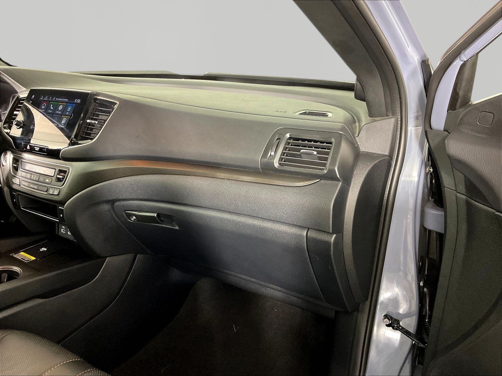 Used 2025 Honda Passport TrailSport image 26