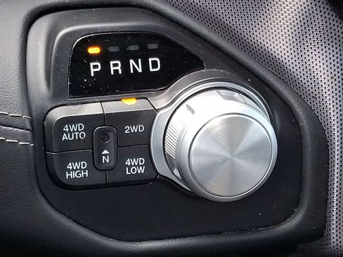Used 2019 RAM 1500 Limited AWD/4WD image 22
